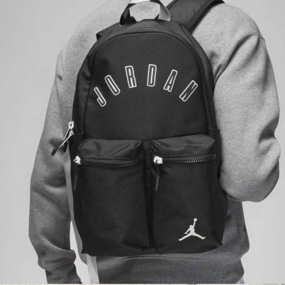 Jordan MVP Backpack in black/white jumping man One Size NWT - Picture 1 of 9